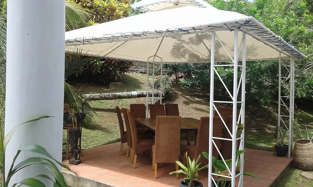 VI Get' S Bed & Breakfast Fort-de-France 0*,
